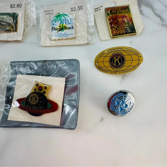 Kiwanis Tack Pin Set International Domestic 11 Pins Y2K 1995 Korea Las V… - Picture 4 of 13